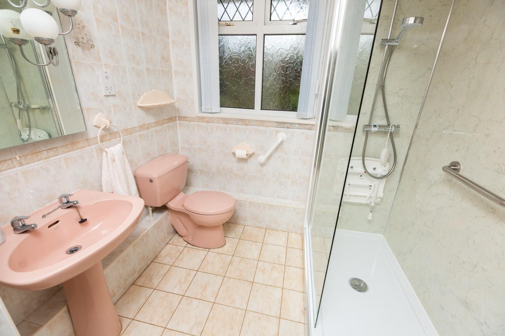 Espalone, Murton, Swansea, SA3 3AH